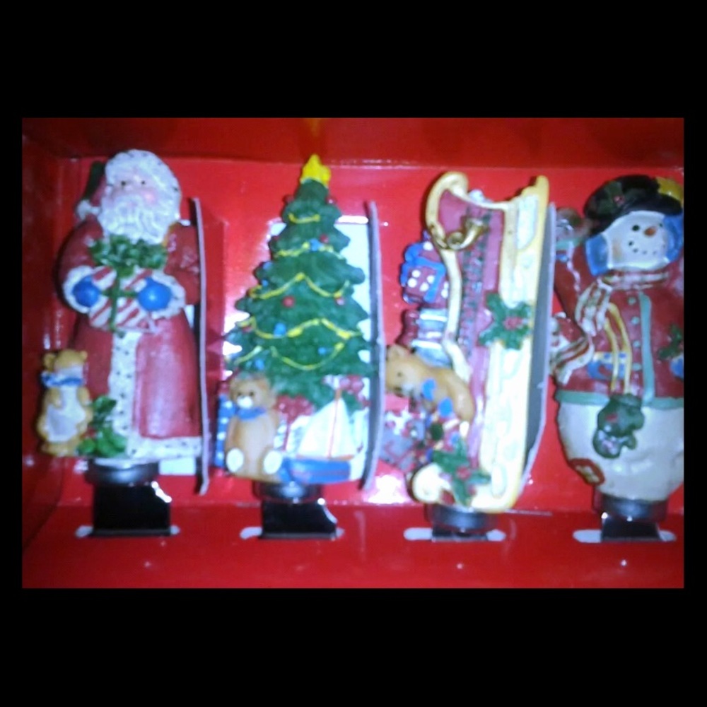 Set of 4 Christmas 🎄 Party Snack Spreaders